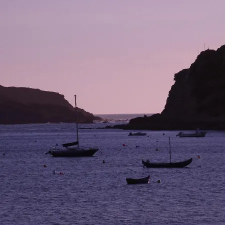 Silver - For 4 Guests 150m From *