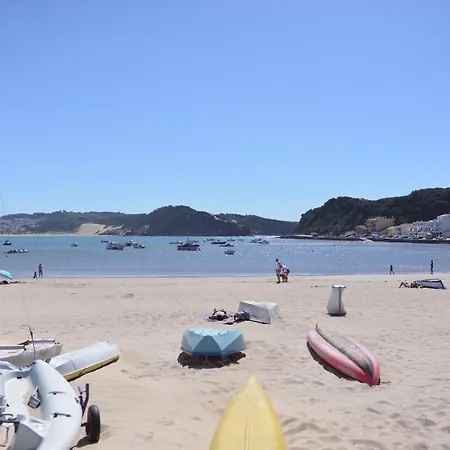 Silver - For 4 Guests 150m From São Martinho do Porto