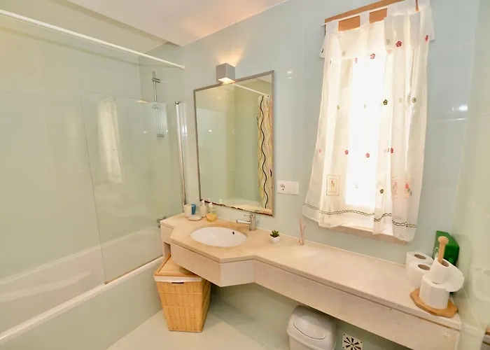 Silver - For 4 Guests 150m From Appartement