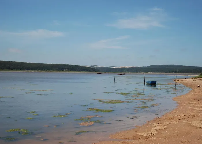 Silver - For 4 Guests 150m From * São Martinho do Porto